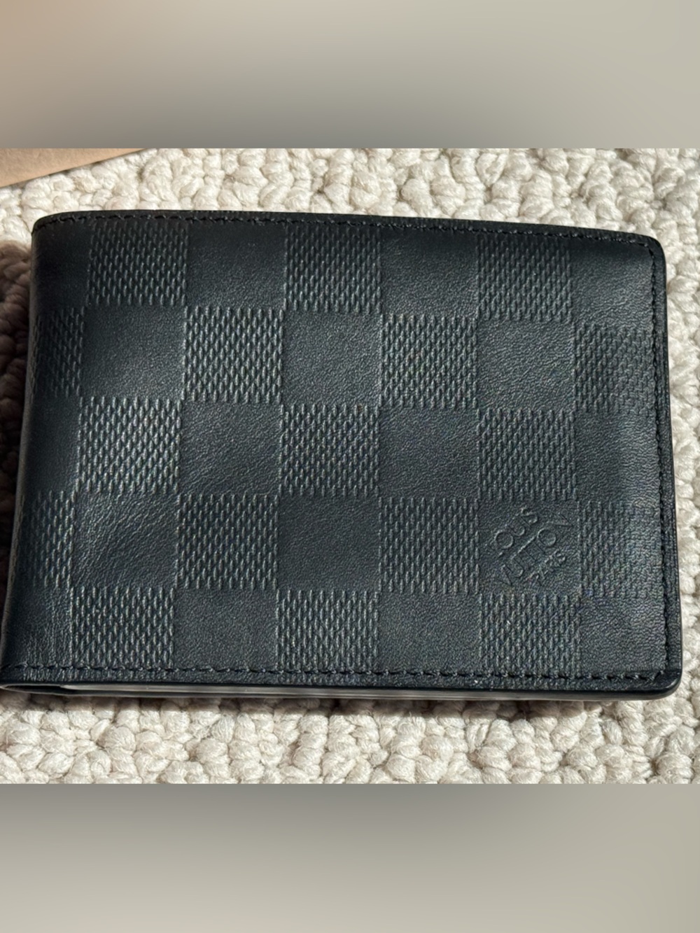 Louis Vuitton Men’s Black Damier Graphite Slender Wallet - Picture 4 of 11